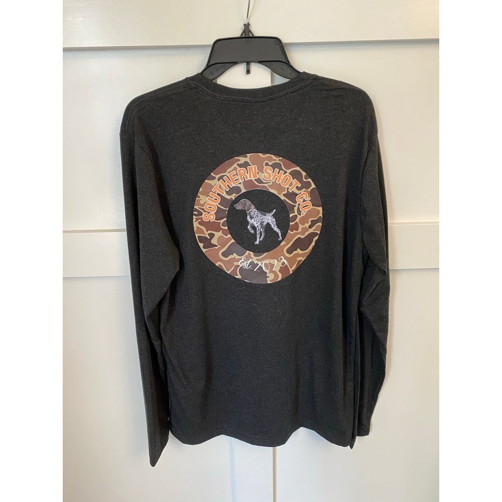 Adult Medium Camo Hunting Dog Long Sleeve tee nwt